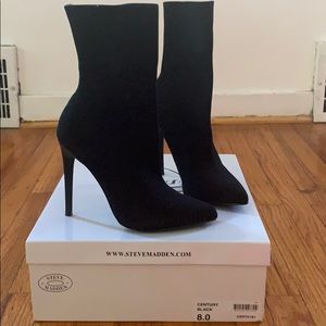 Steve Madden ankle length bootie (century black)